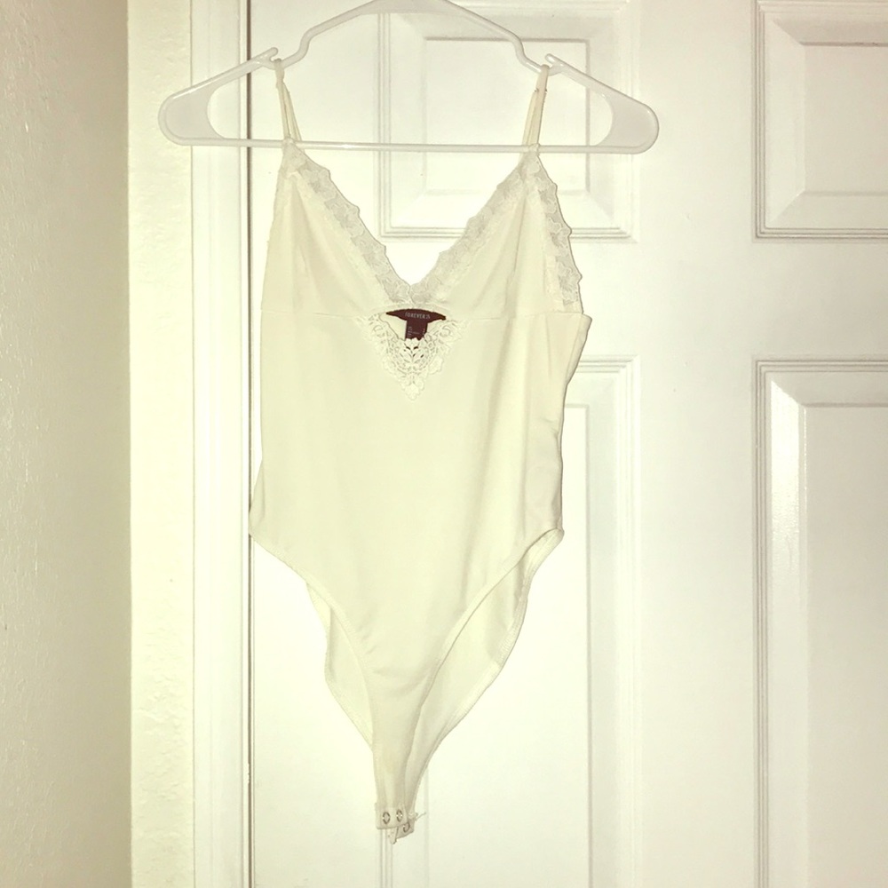 Women’s white Bodysuit